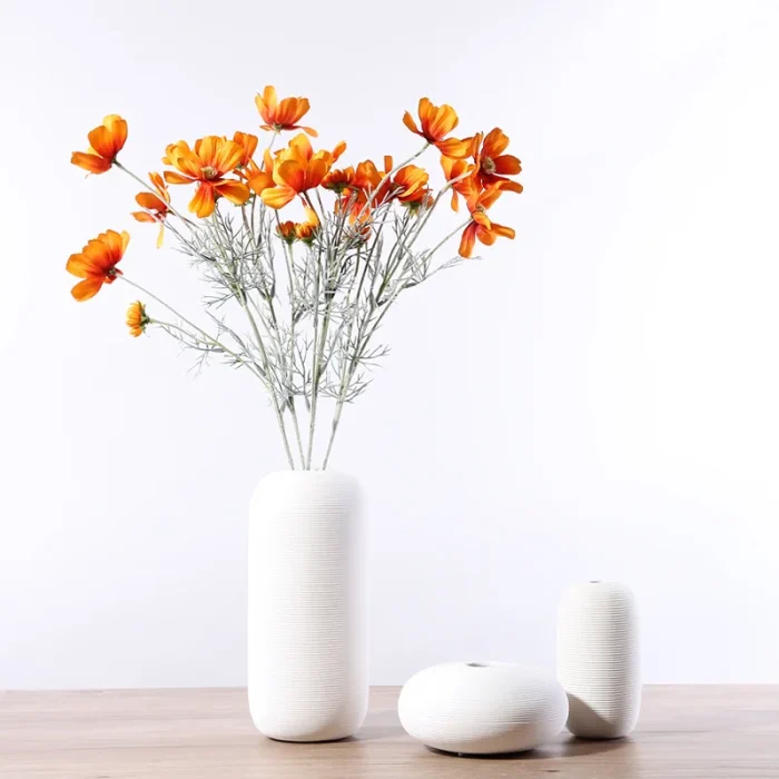 Nordic classic white ceramic vase used for home decoration accessories desk decoration modern style small ornaments crafts gifts 3