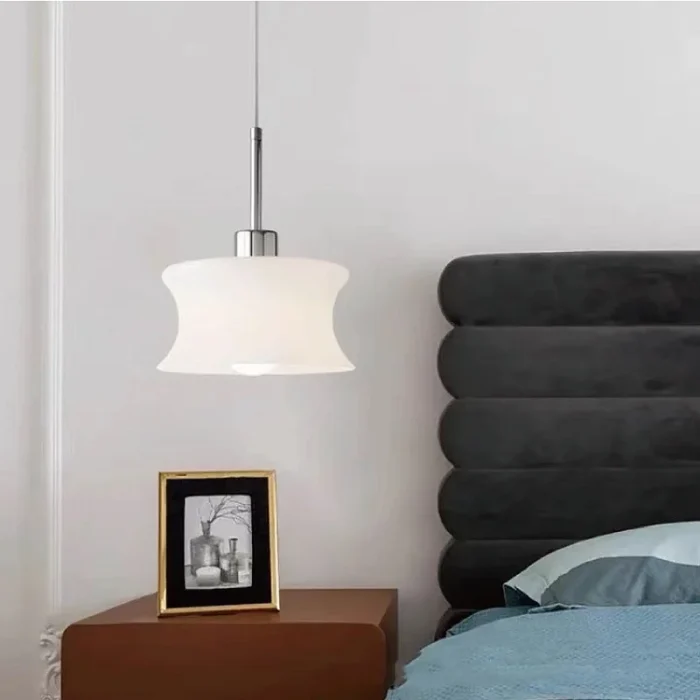 French Retro Glass Chandelier Bay Window Single-Head Balcony Lamp Post-modern Bedroom Bedside Lamp 3