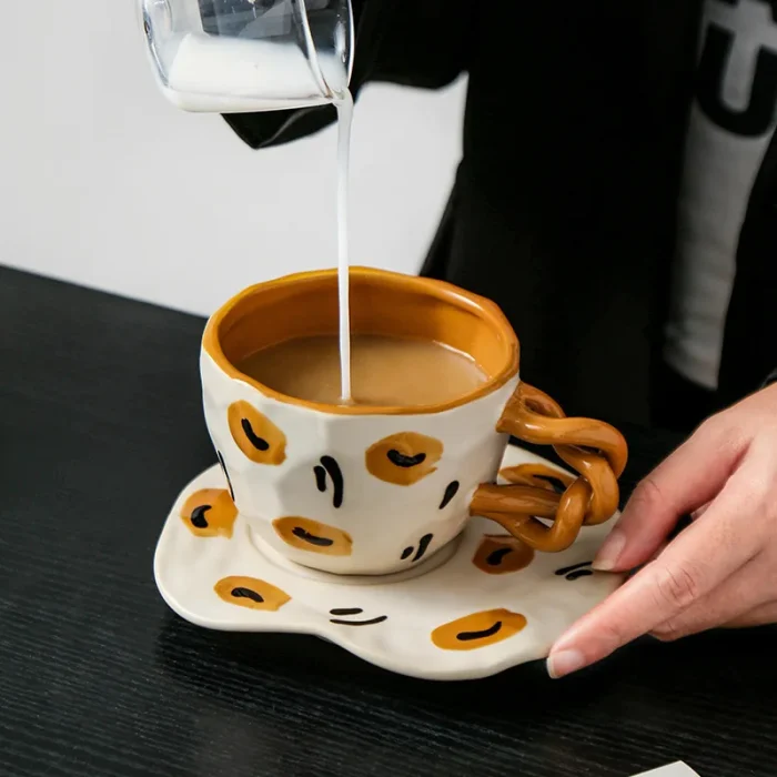 Creative Ceramic Coffee Cup and Dish Set Mug Living Room Kitchen Bar Breakfast Couple Office Tea Cup Crafts Home Decoration 3