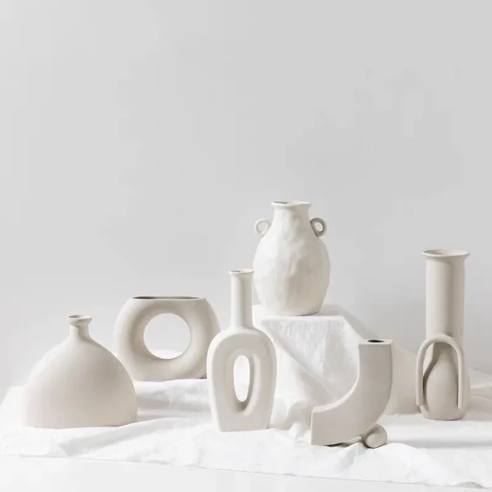 Jingdezhen White Porcelain Crafts Ceramic Vase Creative Small Flower Vase Ornaments Tabletop Vases Home Decoration Wedding Gifts 6
