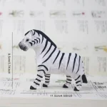 Creative Handmade Log Carving Giraffe Sculpture Ornaments Living Room Wine Cabinet Tabletop Zebra Statue Crafts Birthday Gifts 6