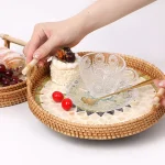 Vintage Rattan Weaving Shell Tray Handmade Basket with Wood Handle Bohemia Ethnic Style Storage Box for Snack Fruit Home Decor 2