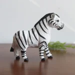 Creative Handmade Log Carving Giraffe Sculpture Ornaments Living Room Wine Cabinet Tabletop Zebra Statue Crafts Birthday Gifts 2