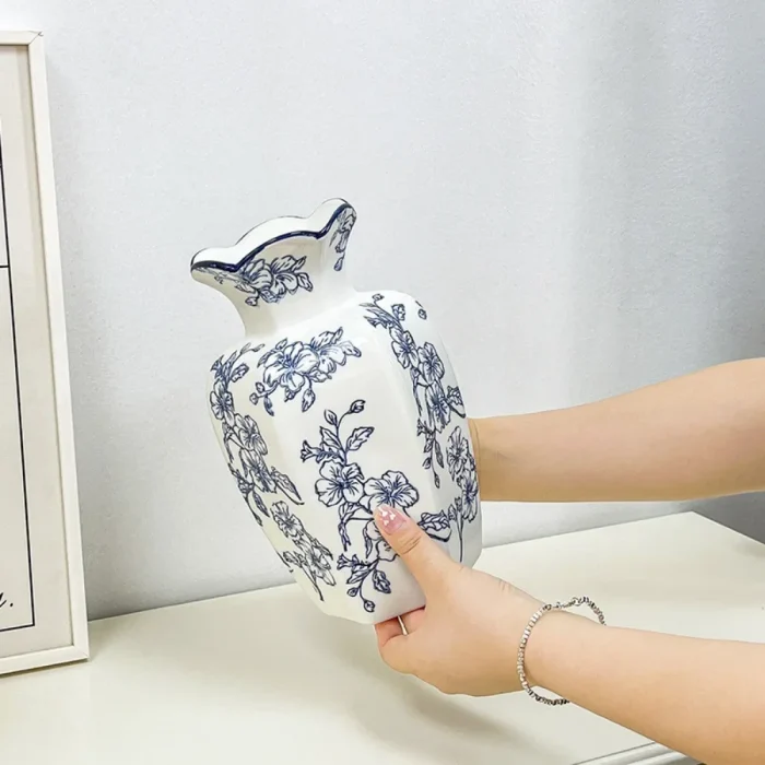 Nordic Blue and White Porcelain Vase Ornaments Living Room Bedroom Hotel Tabletop Flower Arrangement Art Vase Wedding Decoration 3