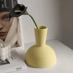 Creative Art Vase Nordic Style Modern Ceramic Arrangement Dried Flower Home Living Room Office Tabletop Decor Ornaments Vases 3