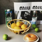 Hollow out fruit tray Nordic ins simple Morandi resin fruit blue storage basket decorative ornaments 2