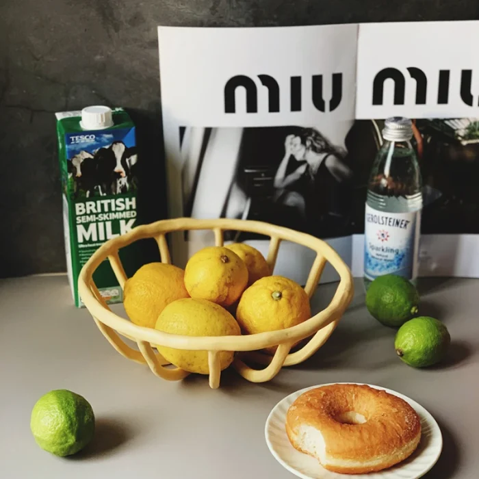 Hollow out fruit tray Nordic ins simple Morandi resin fruit blue storage basket decorative ornaments 2