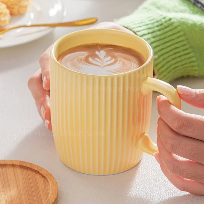 Ceramic Mugs Coffee Cups with Bamboo Lid Milk Tea Cup with Handle Ins Korean Style Oatmeal Breakfast Mug Drinkware Cup Water Cup 3