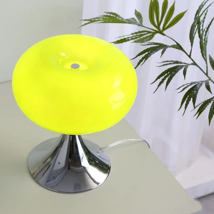 Table Lamp Creative Green Apple Green Living Room Lamp Study Bedroom Bedside Decoration Table Lamp Three Colors Lighting 5