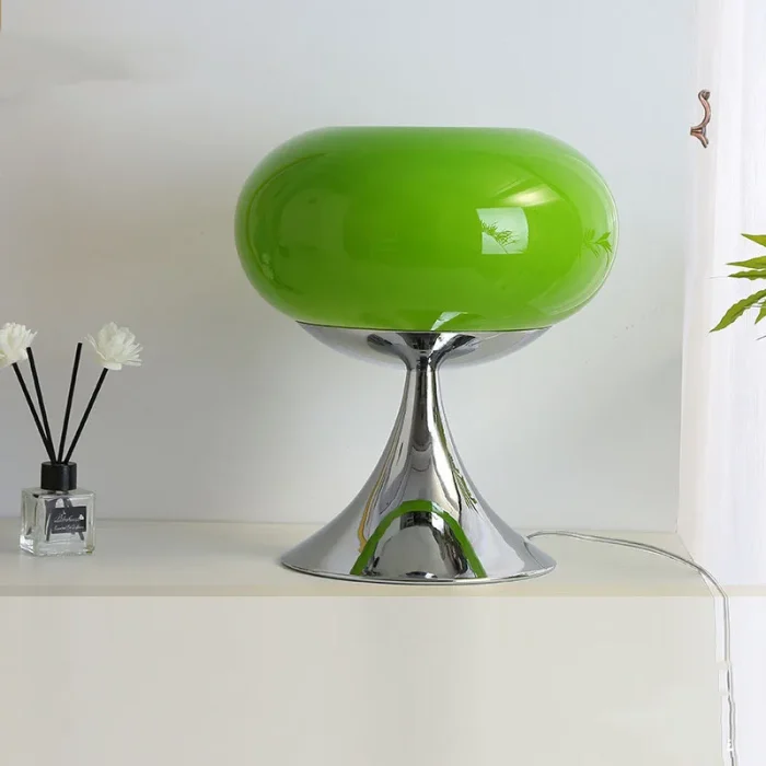 Table Lamp Creative Green Apple Green Living Room Lamp Study Bedroom Bedside Decoration Table Lamp Three Colors Lighting 1