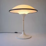 Retro Flying Saucer Table Lamp Bedroom Bedside Study Floor Lamp Creative Atmosphere Floor Lamp Living Room Decorative Lamps 4