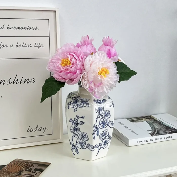 Nordic Blue and White Porcelain Vase Ornaments Living Room Bedroom Hotel Tabletop Flower Arrangement Art Vase Wedding Decoration 4