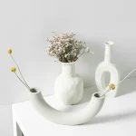 Jingdezhen White Porcelain Crafts Ceramic Vase Creative Small Flower Vase Ornaments Tabletop Vases Home Decoration Wedding Gifts 2