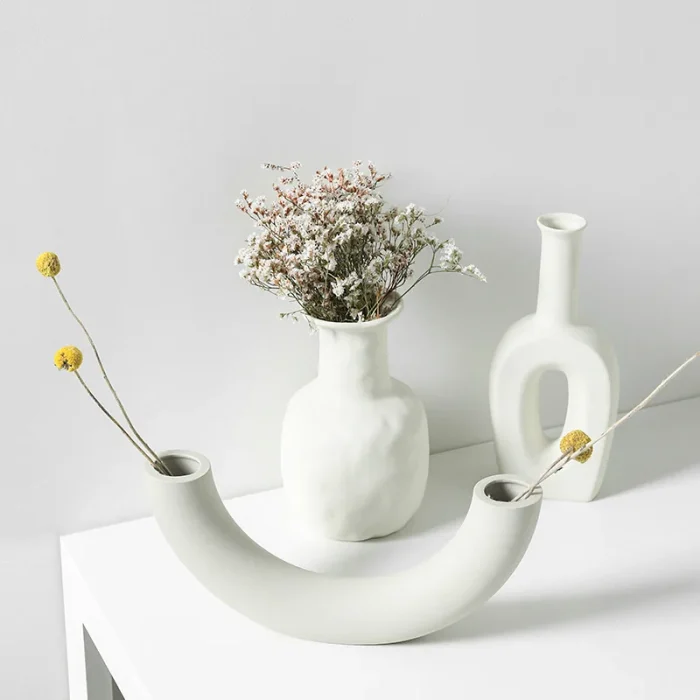 Jingdezhen White Porcelain Crafts Ceramic Vase Creative Small Flower Vase Ornaments Tabletop Vases Home Decoration Wedding Gifts 2