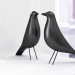 Nordic Home Furnishing Wooden Sculpture Office Decoration Home Furnishing Bird Sculpture Black Sculpture Decoration Figure Desk 4