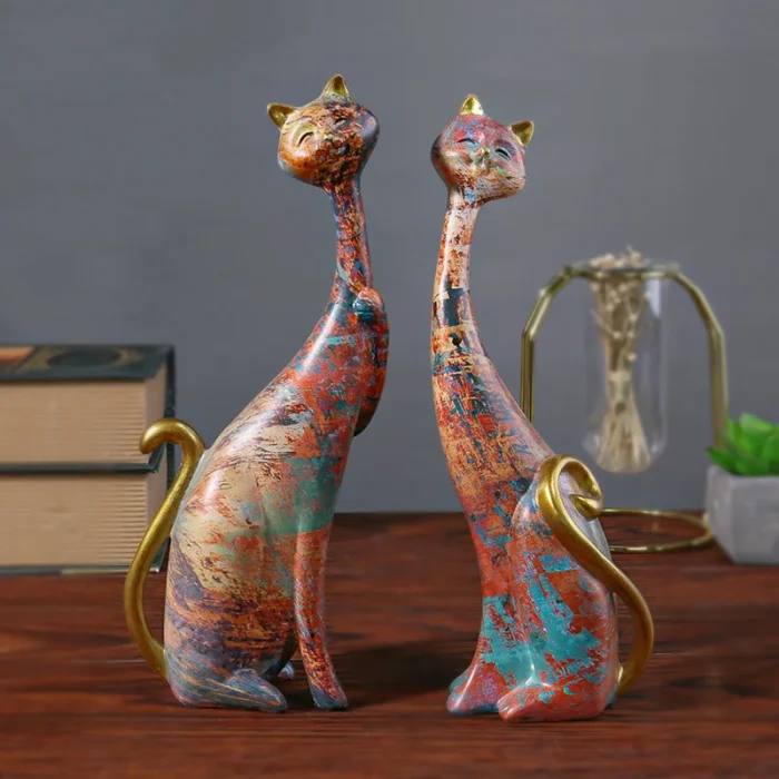 European creative abstract oil painting cat resin sculpture living room porch bedroom desktop cat decoration housewarming gift 3