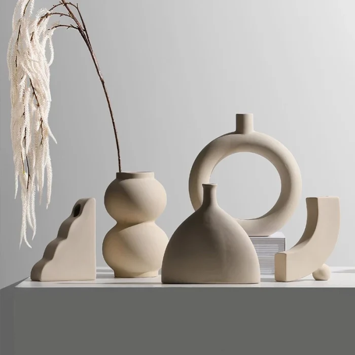 Nordic Minimalist Ceramic Tabletop Vase Ornaments Dried Flower Arrangement Creative Irregular Art Living Room Vases Decoration 1