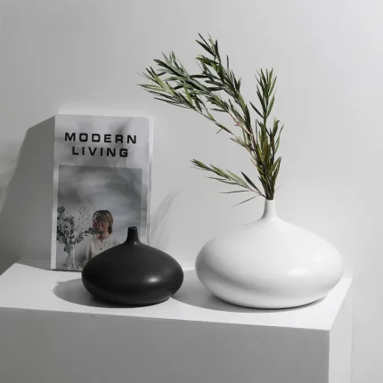 Modern ceramic vase living room flower arrangement flower container restaurant desktop dried flower decoration home decoration 1