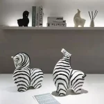 Creative resin zebra statue animal decoration desk decoration figurines home decoration accessories office crafts gifts 1