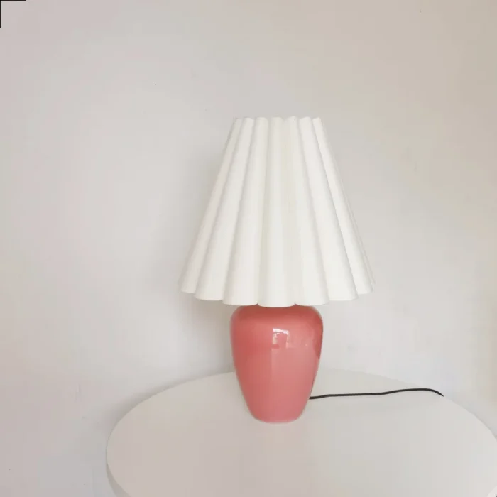Creative Table Lamp Pleated Girl's Bedroom Lamp Nordic Atmosphere Lamp Ceramic Decorative Bedside Table Lamp 5