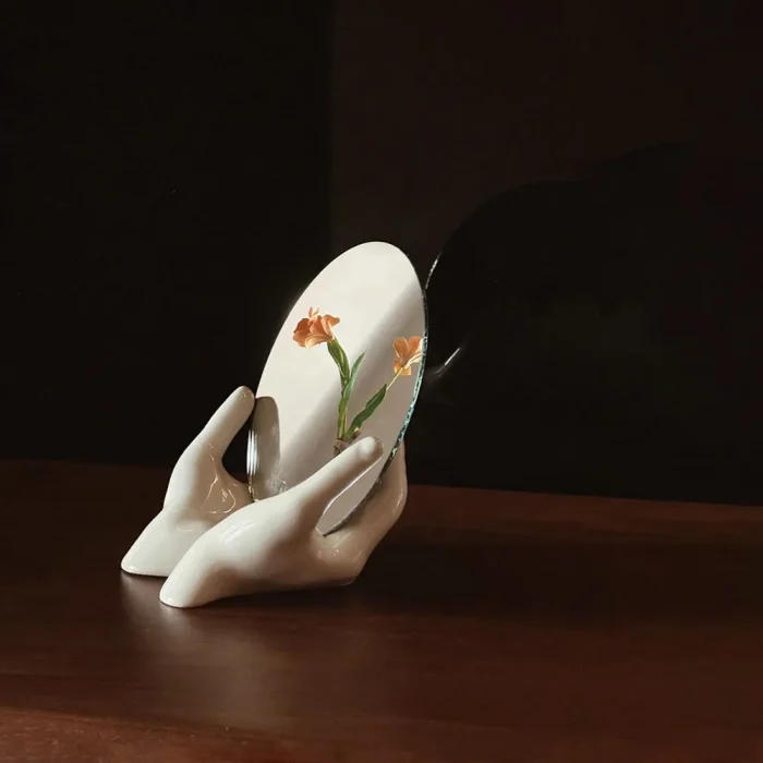 Ceramic Handheld Makeup Mirror Ceramic Ornaments Living Room Bedroom Dressing Table Hand Shaped Jewelry Storage Plate Crafts 2