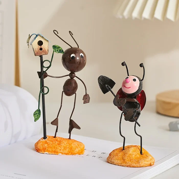 Aesthetic Bottom of the Stone Wrought Iron Furnishing Ant Ornaments Animal Home LivingRoom Decoration Kid's Gifts 3