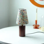 Retro Floral Small Table Lamp Bedside Lamp French Pastoral Style Decoration Solid Wood Table Lamp Indoor Atmosphere Lamp 1