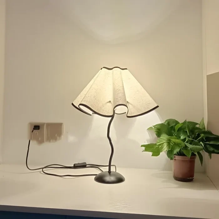 Creative Handmade Petal Lampshade Fabric Cover Bedside Table Lamp Bedroom Chandelier Decoration Bedside KD Lampshade 2