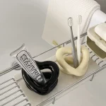 Nordic Love Shape Ceramic Toothbrush Holder Ornaments Bedroom Bedroom Bathroom Couple Washstand Dental Equipment Storage Crafts 2