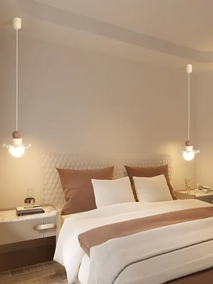 Flower Bud Chandelier Cream Simple Bedroom Children's Bedside Small Chandelier Restaurant Aisle Background Wall Decorative Lamp 4