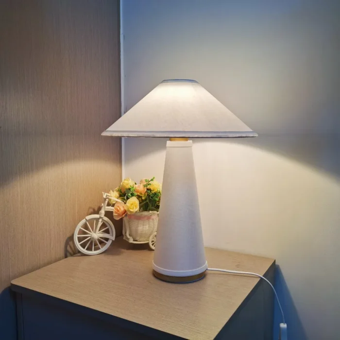Bedside Table Lamp Nordic Fabric Living Room Mushroom Decorative Lamp Bedroom Hotel Floor Lamp Reading Table Lamp 1