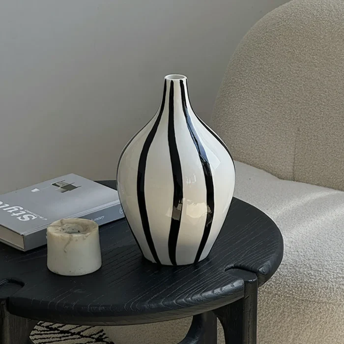 Nordic Black and White Striped Ceramic Vase Living Room Homestay Dining Table Flower Arrangement Art Vases Wedding Decoration 1
