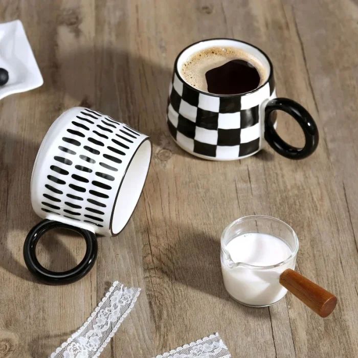 Underglaze Color Black and White Creative Ceramic Mugs Nordic Style Retro Latte Coffee Cup Simple Afternoon Tea Cups New Gifts 5