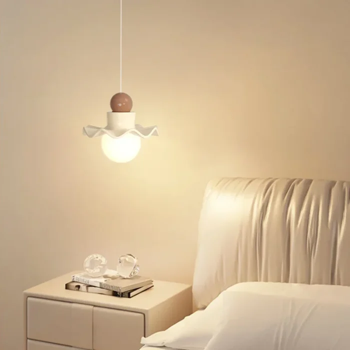 Flower Bud Chandelier Cream Simple Bedroom Children's Bedside Small Chandelier Restaurant Aisle Background Wall Decorative Lamp 3