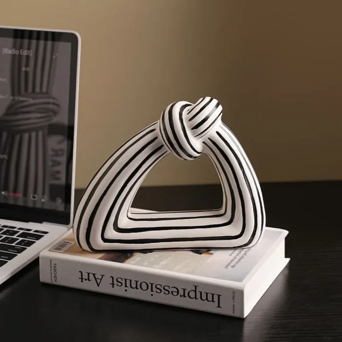 Nordic Ins Striped Knot Vase Ornaments Living Room Bedroom Dining Table Flower Arrangement Container Crafts Wedding Decoration 2