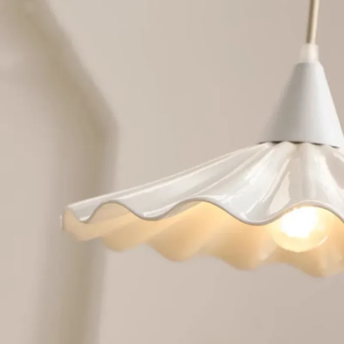 Simple Lotus Leaf Chandelier Cream Living Room Minimalist Versatile Ceramic Lace Lamp Restaurant Bar Decorative Chandelier 4