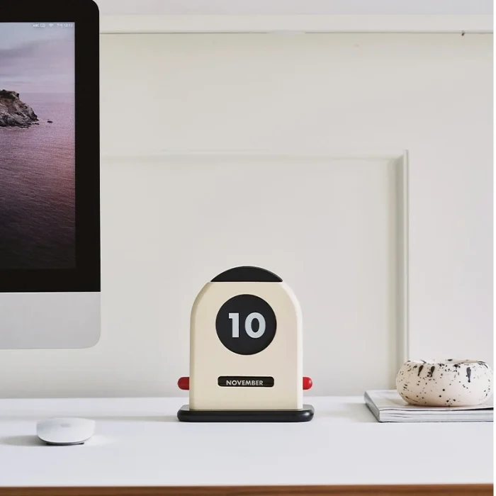 Nordic Style Designer Wooden Retro Calendar Creative Perpetual Calendar Desk Calendar Ornaments 3
