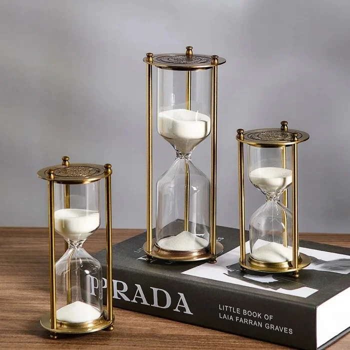 Modern Sand Art Creative Metal Hourglass Sand Timer European Vintage Office Bookshelf Study Ornament Decoration Sand Clock Timer 3